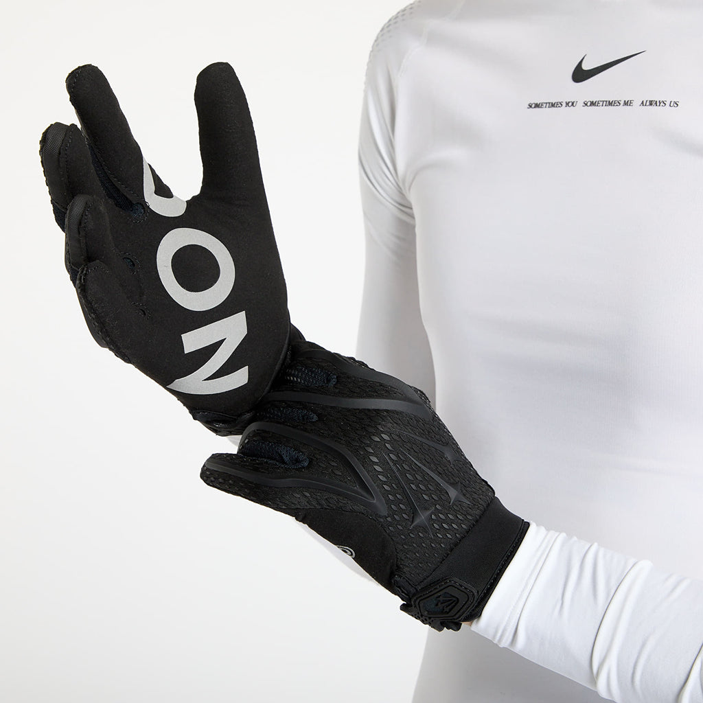 Gants Nike x Nocta