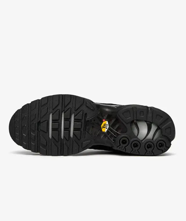 Nike Air Max Plus "Triple Black"