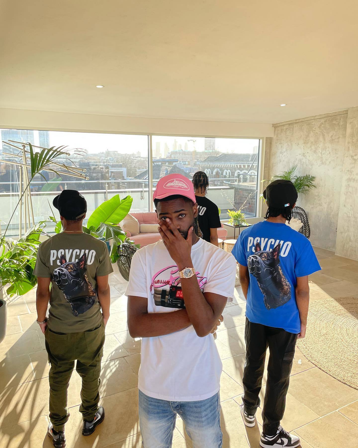 T-shirt Corteiz "No Time 4 Luv" - Blanc