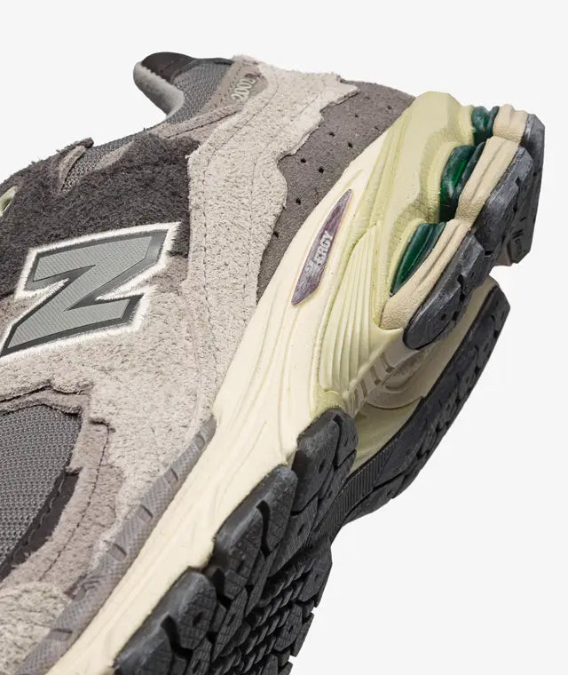 New Balance 2002R "Protection Pack" - Rain Cloud